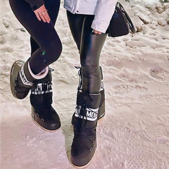 Black tall moonboots - Picture 2 of 2